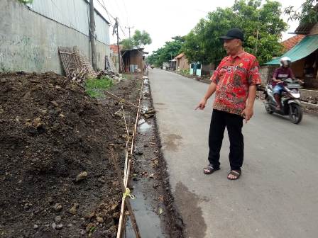 Proyek Jalan Bandengan-Setupatok Mangkrak, Bupati Janji akan  Tegur SKPD Terkait