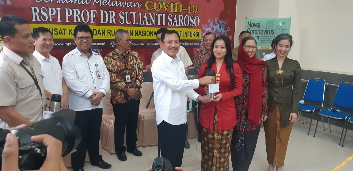Tiga Pasien Sembuh dari Corona, Dapat Hadiah Jamu dari Presiden Jokowi