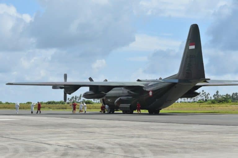 Pesawat Hercules Pengangkut Alat Rapid Kit Test Corona Sudah Tiba di Tanah Air