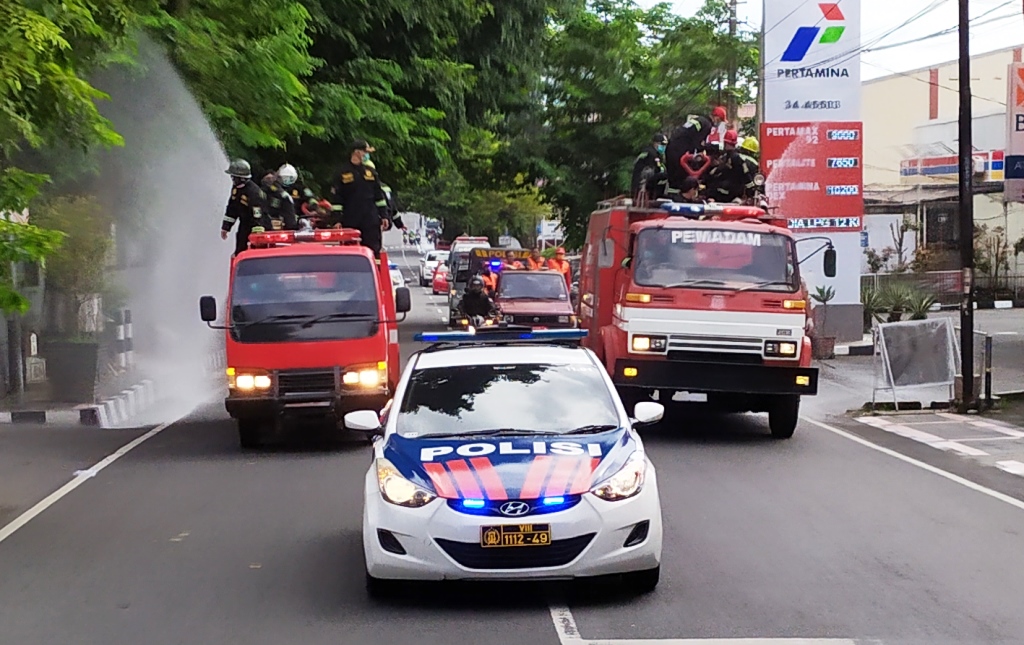 Serius Tangkal Covid-19, Bupati : Desa-desa Juga Harus Segera Disemprot Disinfektan