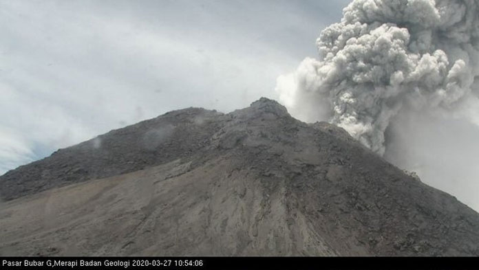 Waspada, Gunung Merapi Meletus Lagi