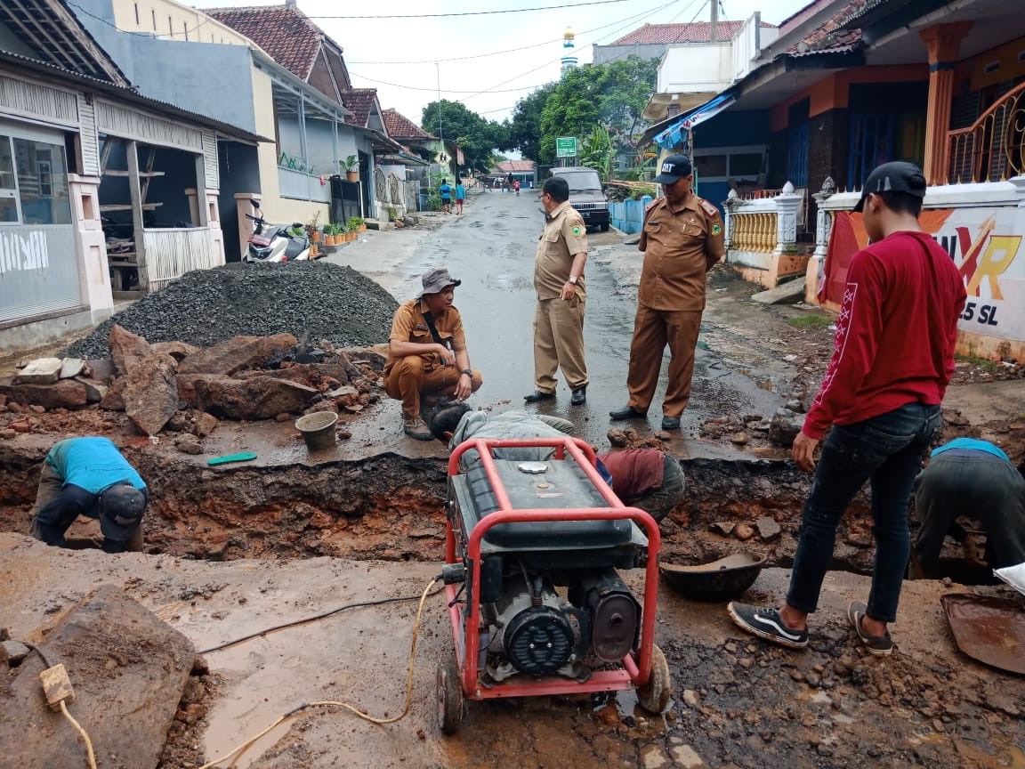 Dua Hari, Saluran Air Cilaja Rampung Dibangun