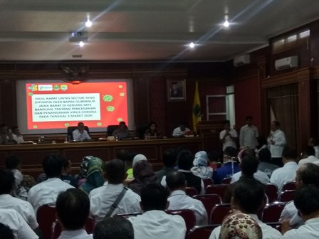 Faskes Tingkatkan Kewaspadaan, Pemkab Buat Tim Crisis Center Corona