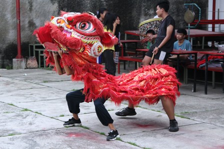 Barongsai Terkendala Regenerasi