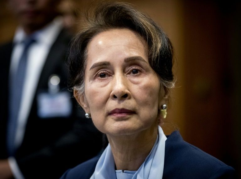 Gelar Kehormatan Aung San Suu Kyi Dicabut