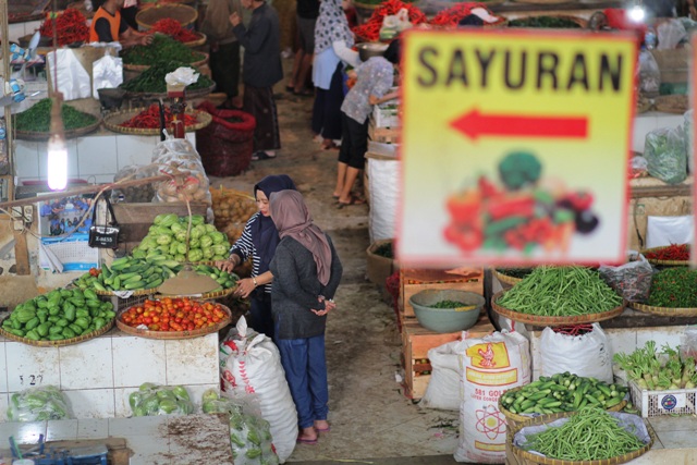 Stok Sembako Aman Masyarakat Diimbau Belanja Sewajarnya dan Secukupnya