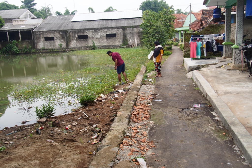 Pendangkalan Setu dan Sungai Ciledug, Tujuh Rumah Langganan Banjir