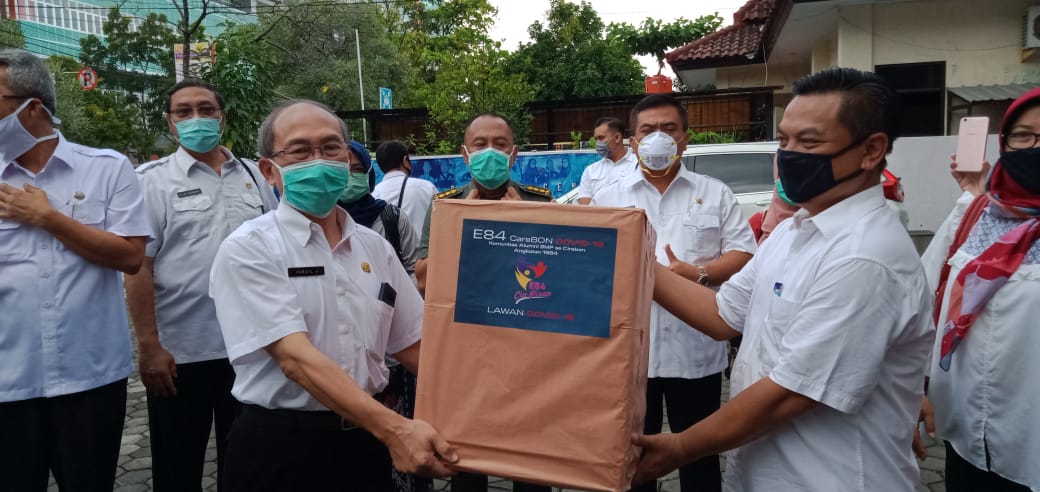 Bantu Lawan Corona, Komunitas E84 Bantu APD untuk Rumah Sakit dan Puskesmas