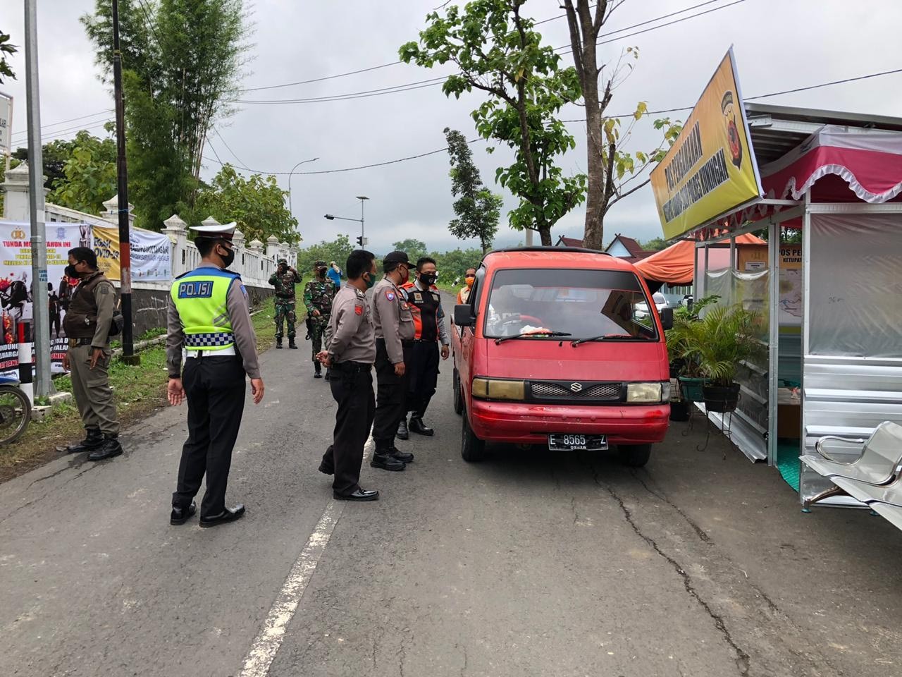 Operasi Ketupat, Polisi Perketat Perbatasan