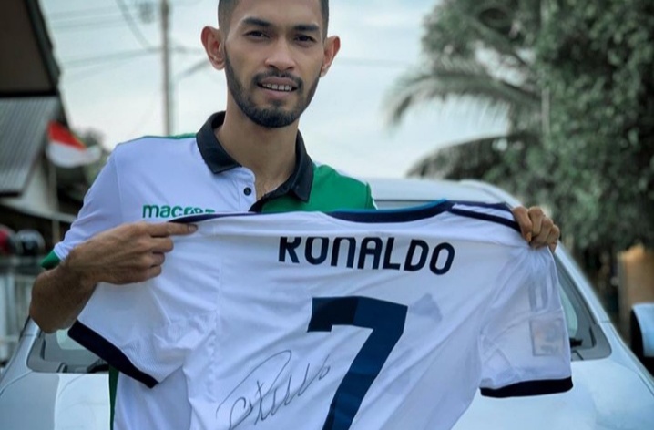 Martunis Lelang Jersey Ronaldo untuk Bantu Korban Covid-19 di Aceh, Begini Reaksi sang Mega Bintang