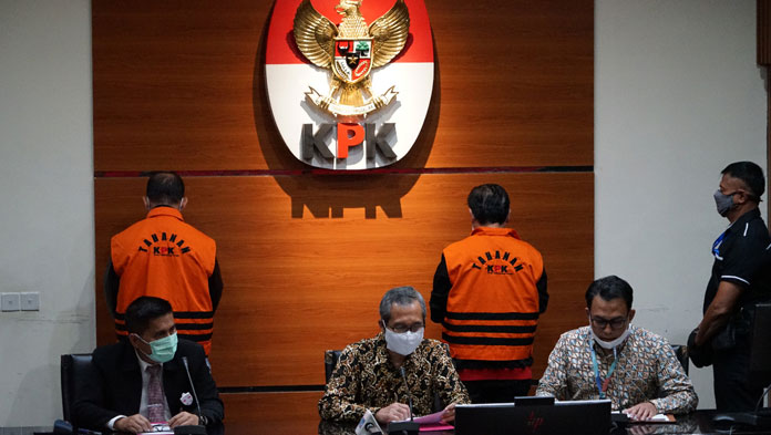 KPK Tahan Ketua DPRD Muara Enim