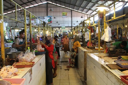 Selain Go Online, Pasar Mesti Menerapkan Physical Distancing, Pedagang Aman, Pembeli Nyaman