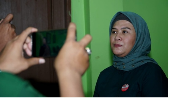 Nina A Da’i Bachtiar Ajak Perantau Jangan Dulu Pulang Kampung