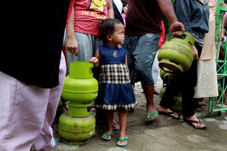 Pasokan Gas LPG 3 Kg Lebih Dari Cukup,  Dewi: Agen Nakal Ditindak Tegas
