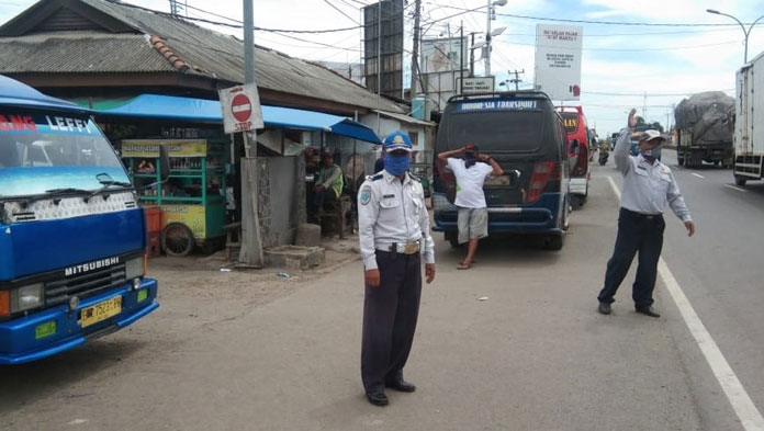 Wabah Virus Corona Hantam Jasa Transportasi Umum, Sopir Dirumahkan