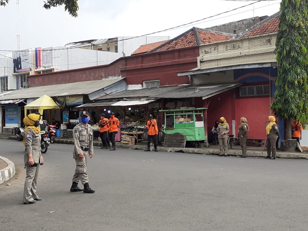 Tim Gabungan Tindak Warga yang Ngabuburit