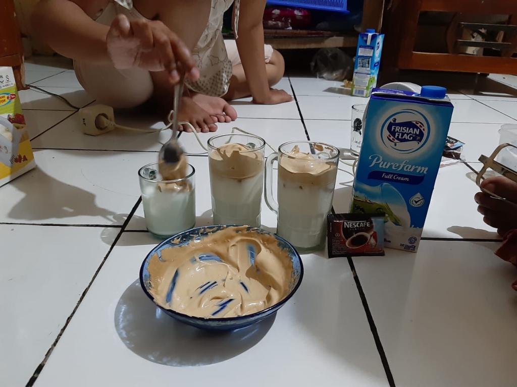 Dalgona Coffee, Cocok Buat Nemenin Kamu yang di Rumah Saja