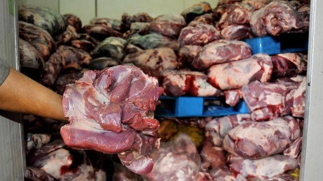 Ngeri, Komplotan Ini Sulap 63 Ton Daging Babi Seperti Daging Sapi, Dijual di Bandung