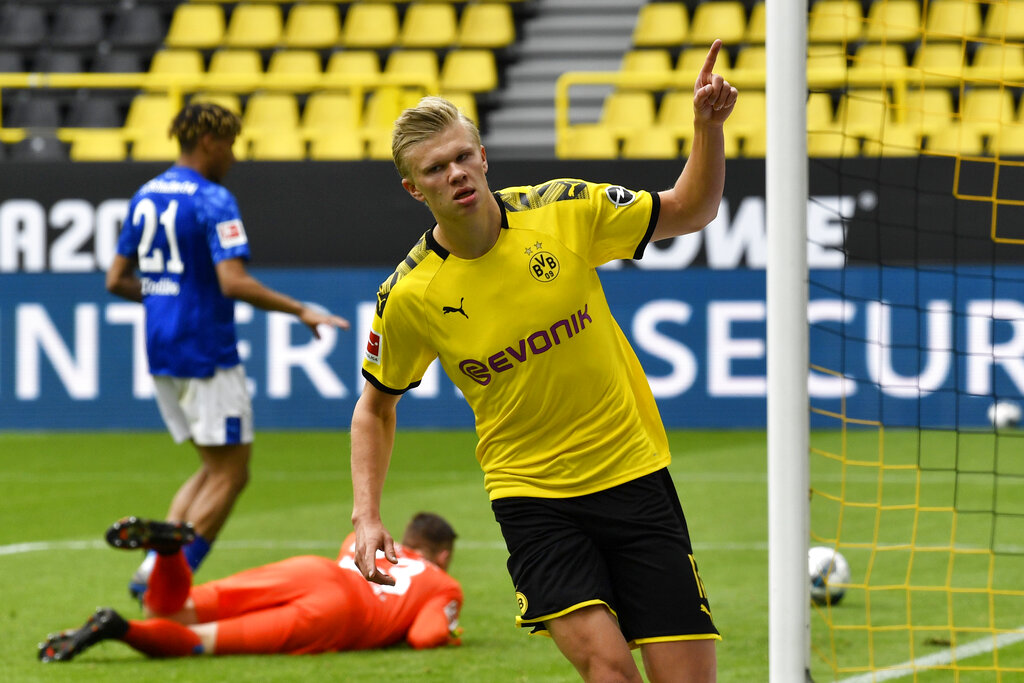 Hasil Bundesliga: Dortmund vs Schalke Skor 4-0