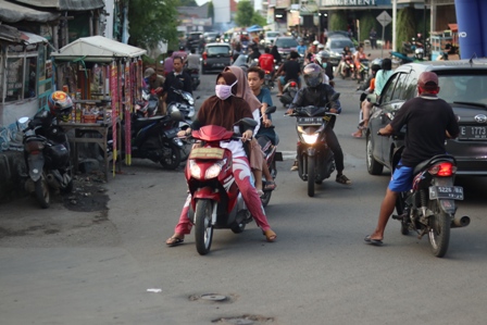 Sosialisasi Physical Distancing Mesti Digalakkan