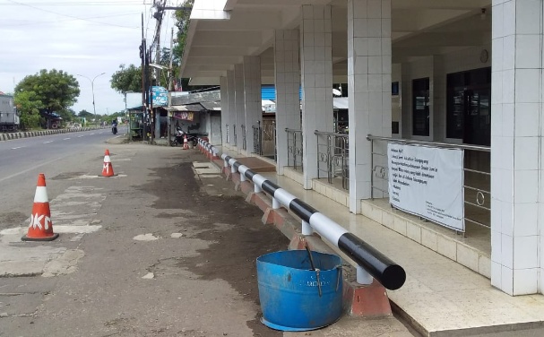 Masjid di Pantura Kertasemaya Tidak Menggelar Salat Id