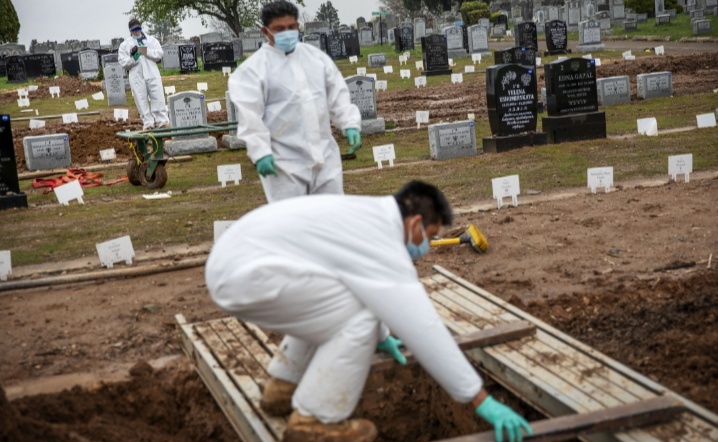 Sehari, Lebih 2.000 Orang Meninggal di AS