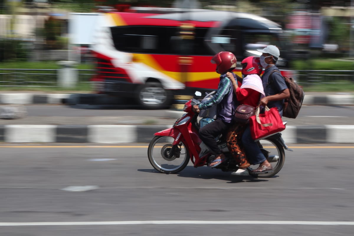 H-1 Idul Fitri, Jalur Pantura Ramai Pemudik Motor