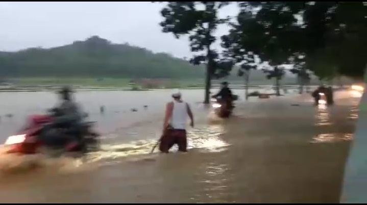Hujan Deras Sore Tadi, Jembatan di Ciniru Putus, Luragung Banjir dan Longsor di Hantara