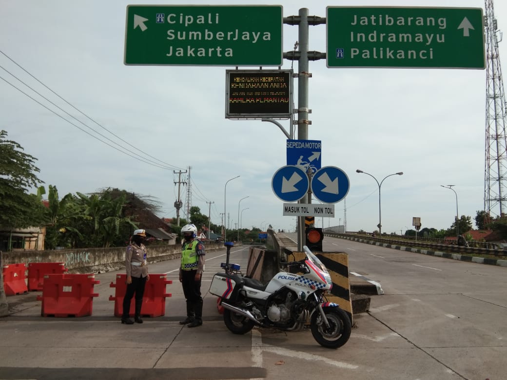 Tol Arah Jakarta Ditutup, Kendaraan-Kendaraan Ini Masih Boleh Masuk