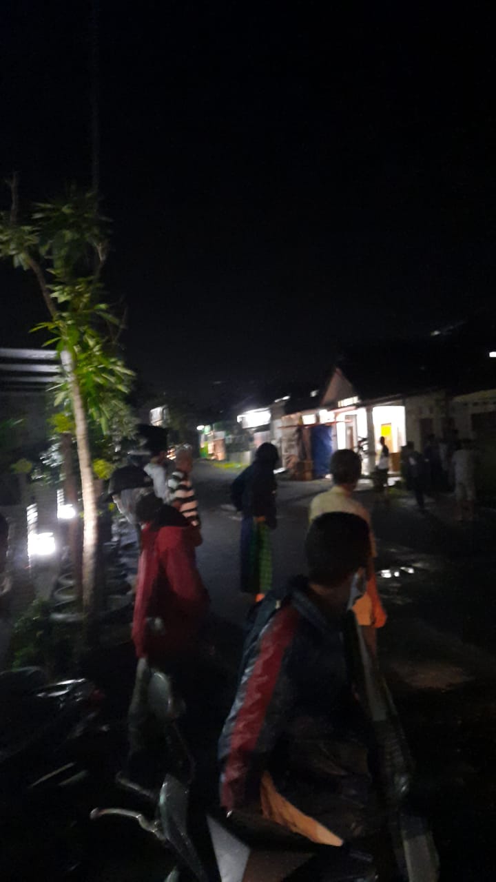 Tadi Malam, Warga Awirarangan Gerebek Penjual Miras