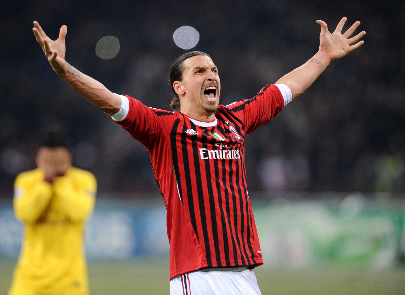 Gawat, Ibrahimovic Cedera Cukup Parah