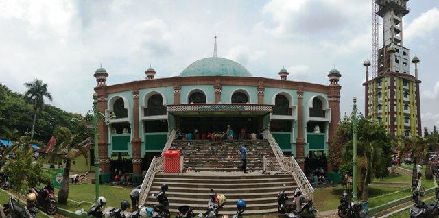 Salat Jumat di Masjid Agung Sumber Diputuskan Pagi Ini