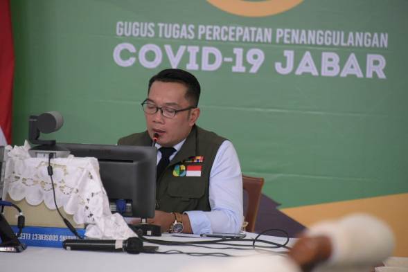 Ratas Bersama Presiden, Ridwan Kamil Usulkan Penyaluran Bansos Satu Pintu