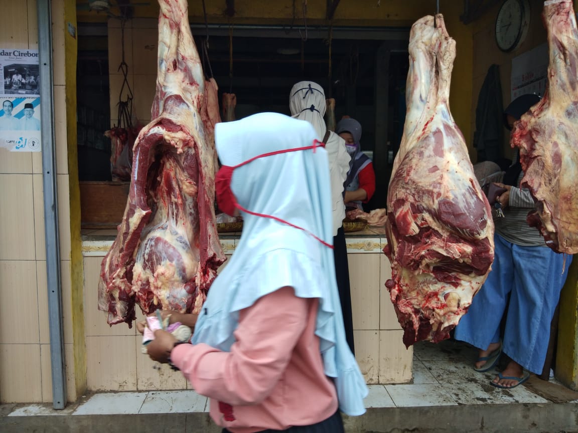 H-1 Lebaran, Harga Daging Sapi dan Ayam Naik