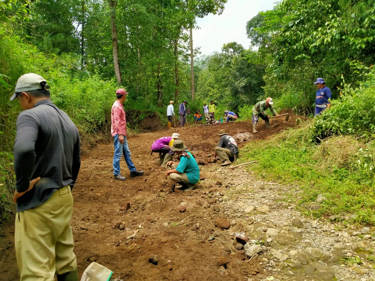 Perawatan Taman Kebun Raya Kuningan Tetap Berjalan, Pengadaan Fasilitasi Ditunda