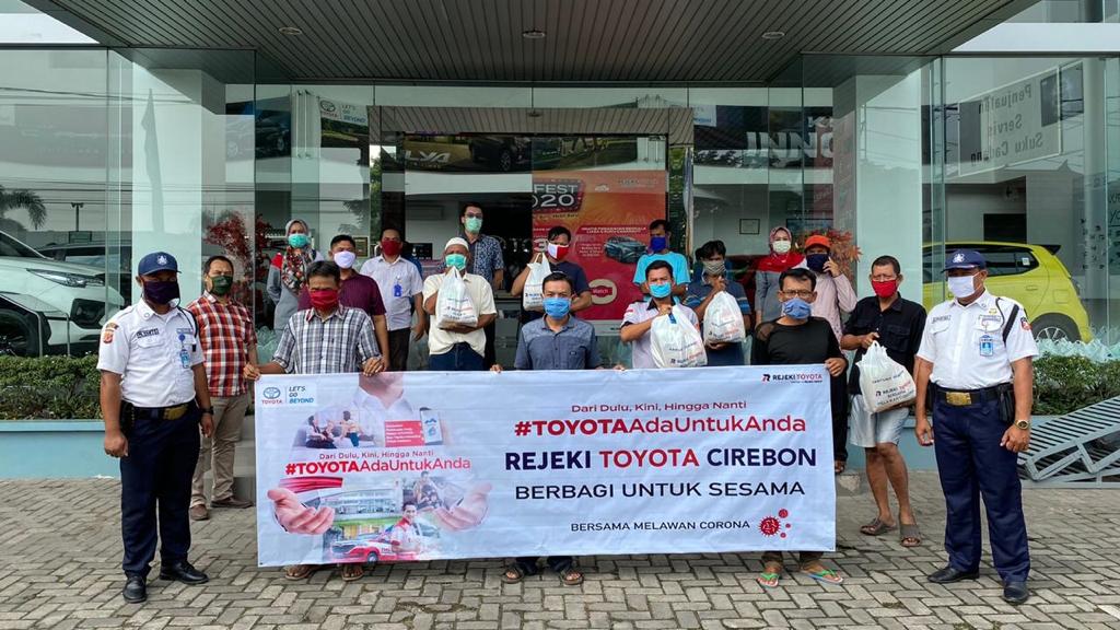 Rejeki Toyota Salurkan 400 Paket Sembako