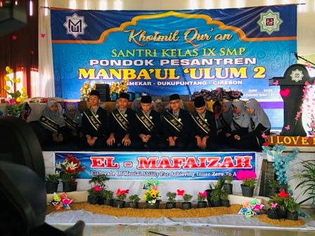 SMP Manbaul Ulum Gelar Khotmil Quran