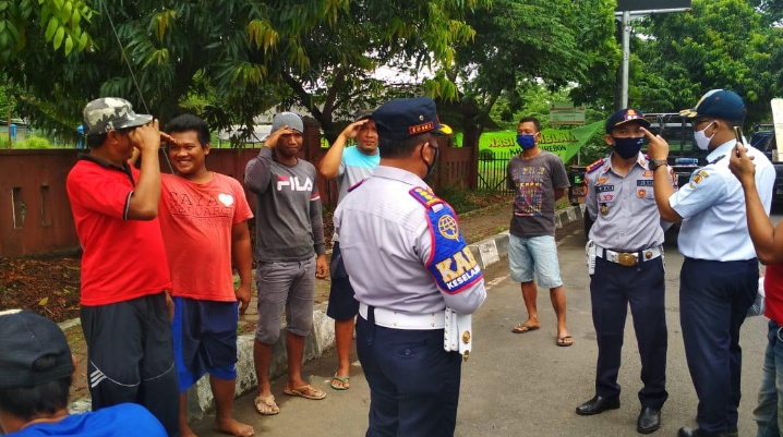 Sosialisasi AKB, Aparat Gabungan di Kabupaten Cirebon Operasi Keselamatan Berkendara