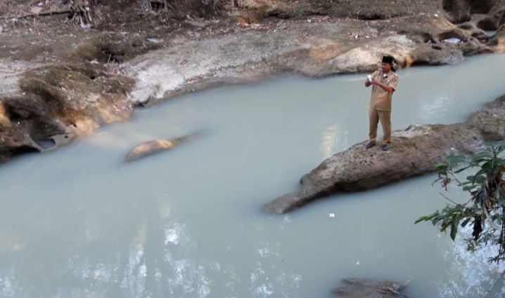 Diduga Tak Bisa Berenang, 2 Remaja Putri Tewas Tenggelam di Sungai Jamblang