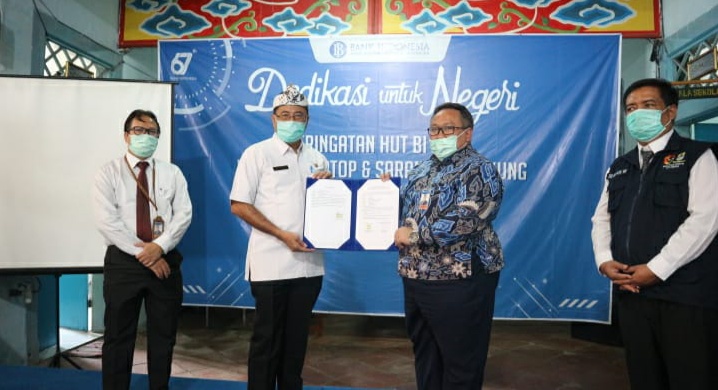 Bank Indonesia Bantu Sarana Pendukung Belajar SMPN 15 Kota Cirebon