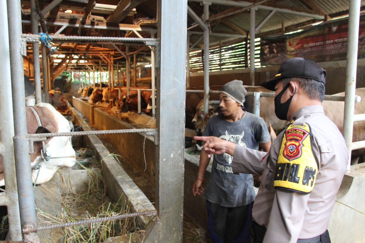 Petugas Gabungan Ingatkan Protokol Kesehatan