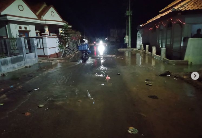 Rob Kembali Genangi Ambulu