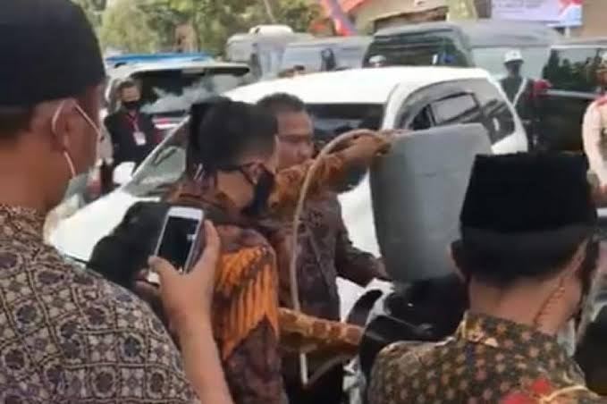 Mobil Wapres Maruf Amien Isi Bensin Pakai Jeriken, MS Kaban: Pemerintah Kualat