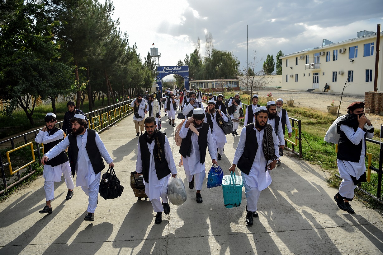 AS Tarik Pasukan, 400 Tahanan Taliban Dibebaskan