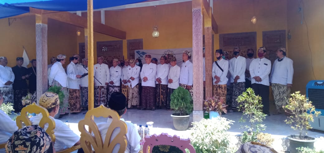 Dewan Famili Kesultanan Cirebon Bukan Dewan Adat