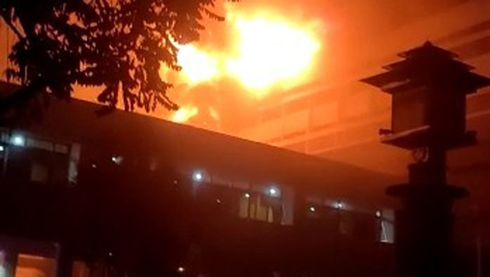 Gedung Kejagung Sengaja Dibakar, Siapa Pelakunya?