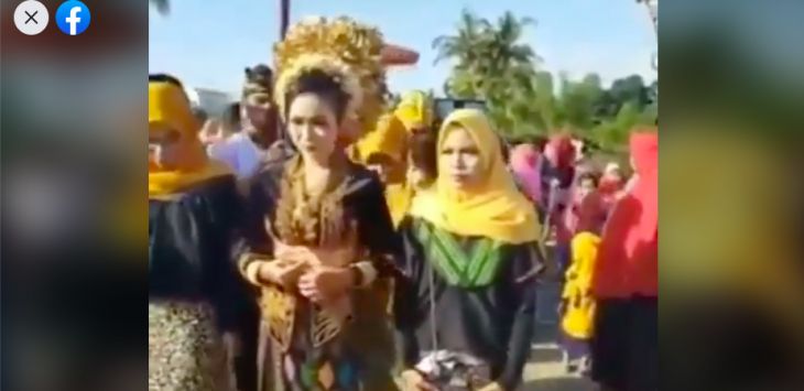 Nangis Histeris, Mempelai Wanita Kaget Lihat Mantan Bawa Payung Pengantin