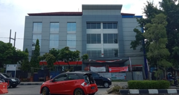Tampak dari Luar Bagus, Pembangunan Kantor Disperindagkop UMKM Kota Cirebon Belum Rampung