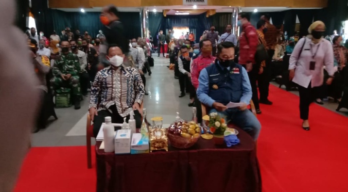 Indramayu Luncurkan Gerakan Sejuta Masker