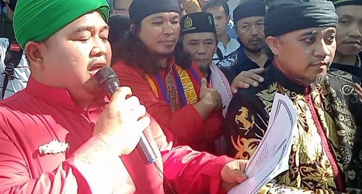 Keluarga Besar PRA Luqman Zulkaedin Sayangkan Aksi Pangeran Kuda Putih